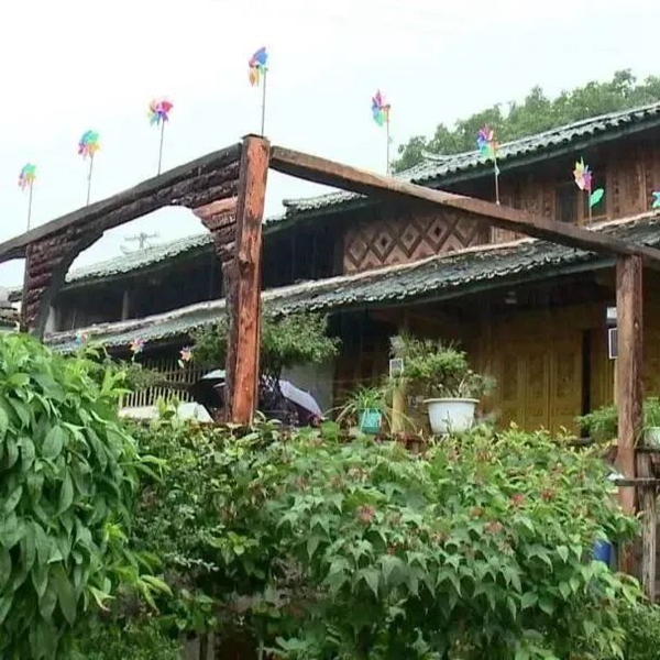 【和美乡村】鹤庆县：做活“庭院经济” 扮靓绿美乡村