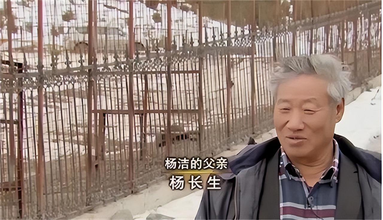人工饲养狼多少钱一只_有人工养殖的狼吗_人工养狼致富经