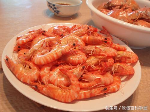 水产老板：煮基围虾时，牢记这3步，吃起来又鲜又嫩，没腥味