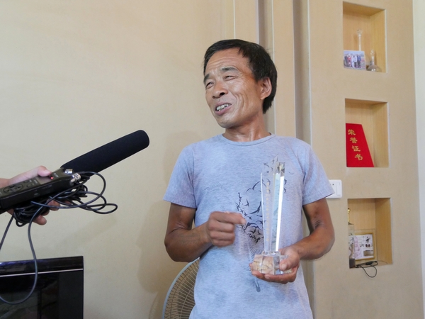 农村养殖致富养羊视频_视频致富养殖羊是真的吗_养殖羊致富视频