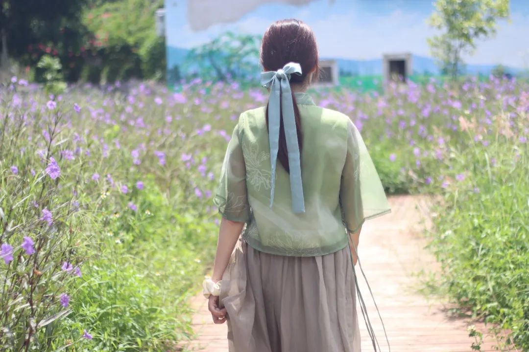种树致富全部视频_树根种植致富_树根的种植