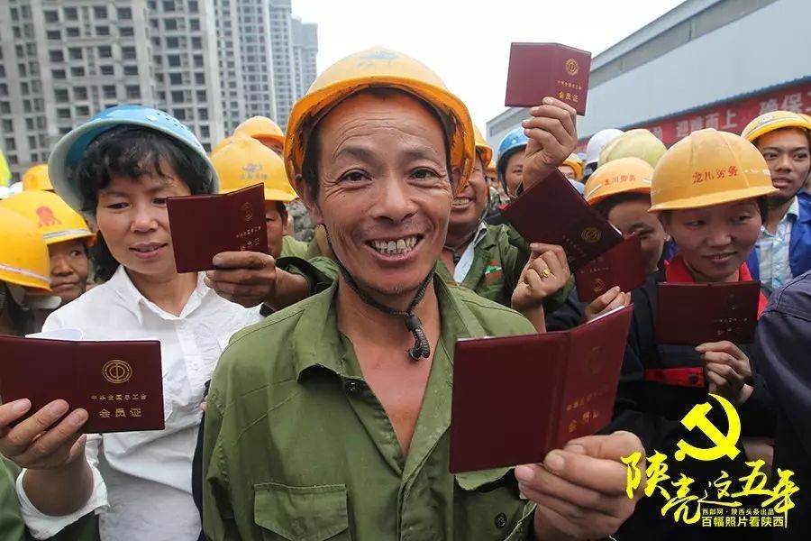 19岁农民工种植致富小麦_种小麦挣钱吗_农民种植小麦的辛苦的过程