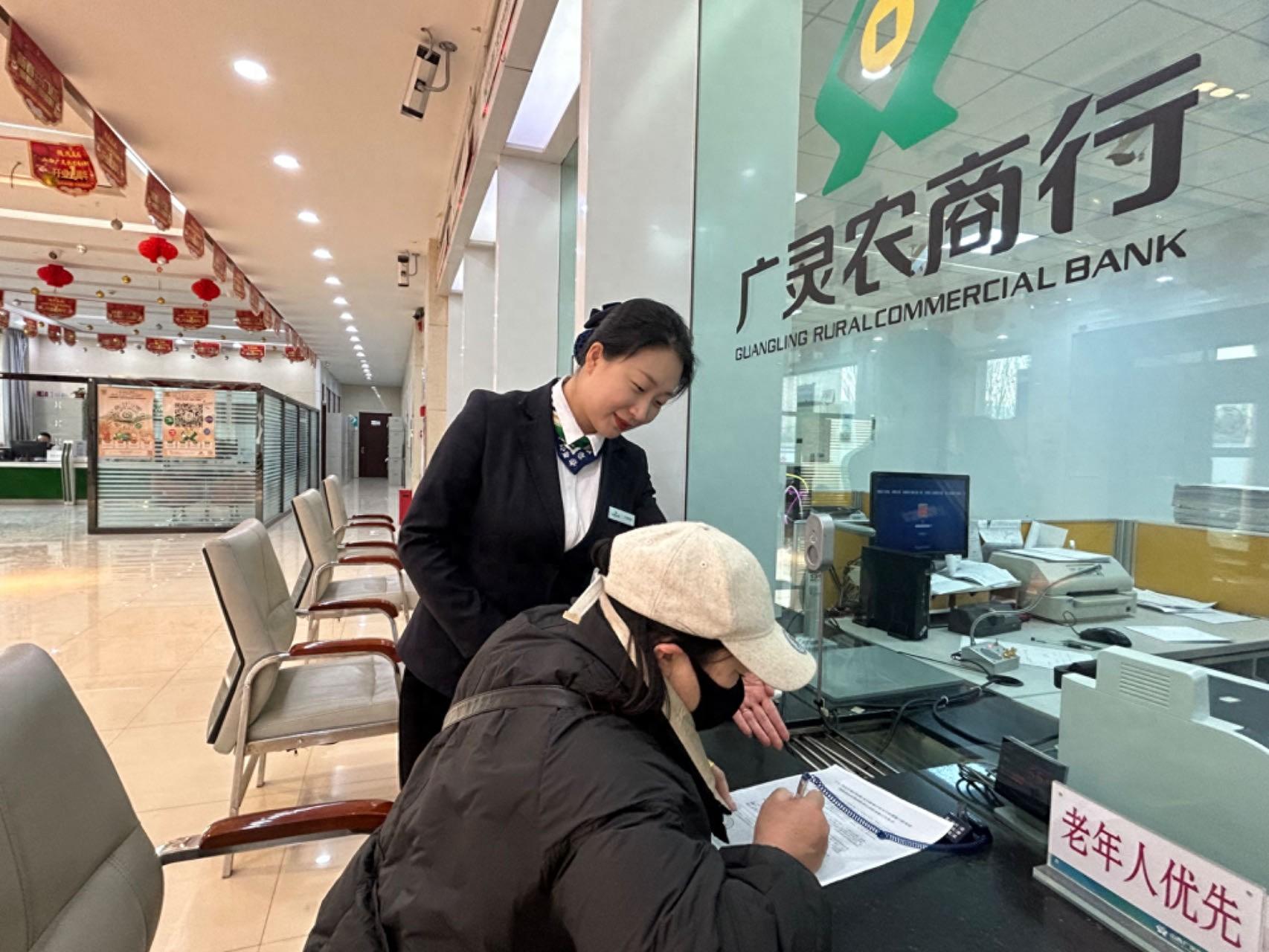柜面优质服务案例_优质的柜面服务_柜面服务优质品质经验分享