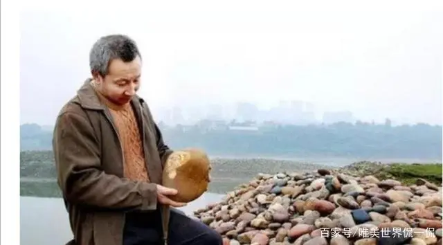 心变成石头一样坚强_石头为什么会变成水晶_致富经将石头变成财富