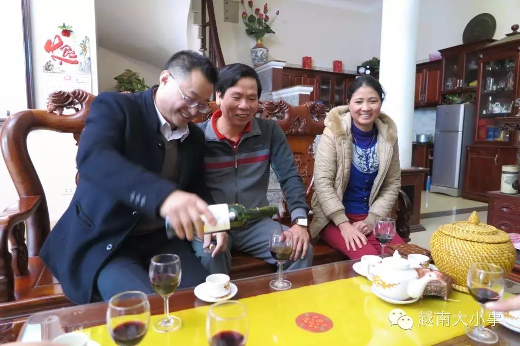 致富经胡志明_胡志明致富经_致富经胡志明养蛇视频