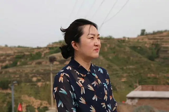 致富经林麝养殖视频_林麝养殖致富_养殖林麝赚钱吗