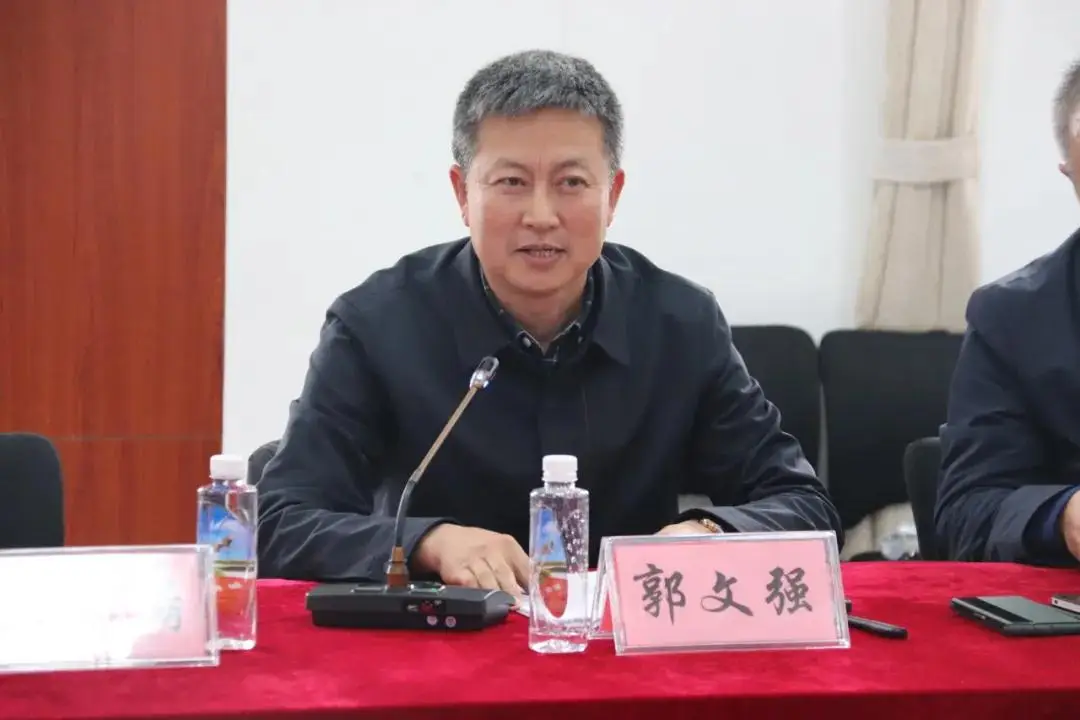 黑龙江河蟹养殖基地在哪_黑龙江河蟹养殖技术_黑龙江养殖技术河蟹视频