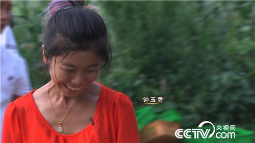 [致富经]借三万赚百万 爱笑少女的18岁 20170828