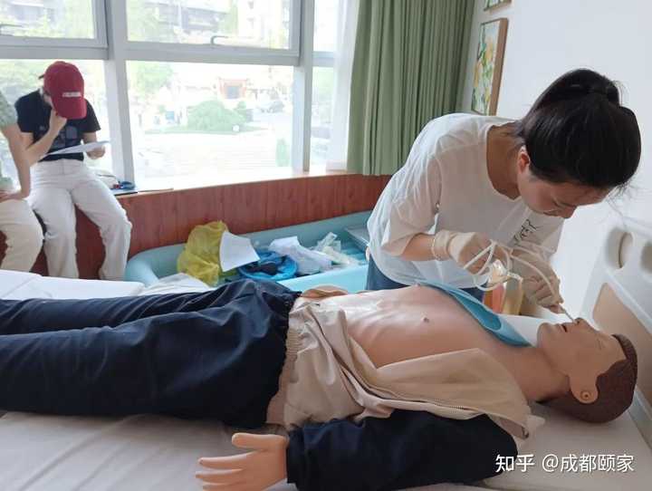 优质护理服务经验报告_的优质护理服务经验_护理优质经验服务内容