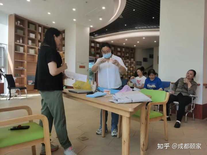 优质护理服务经验报告_的优质护理服务经验_护理优质经验服务内容