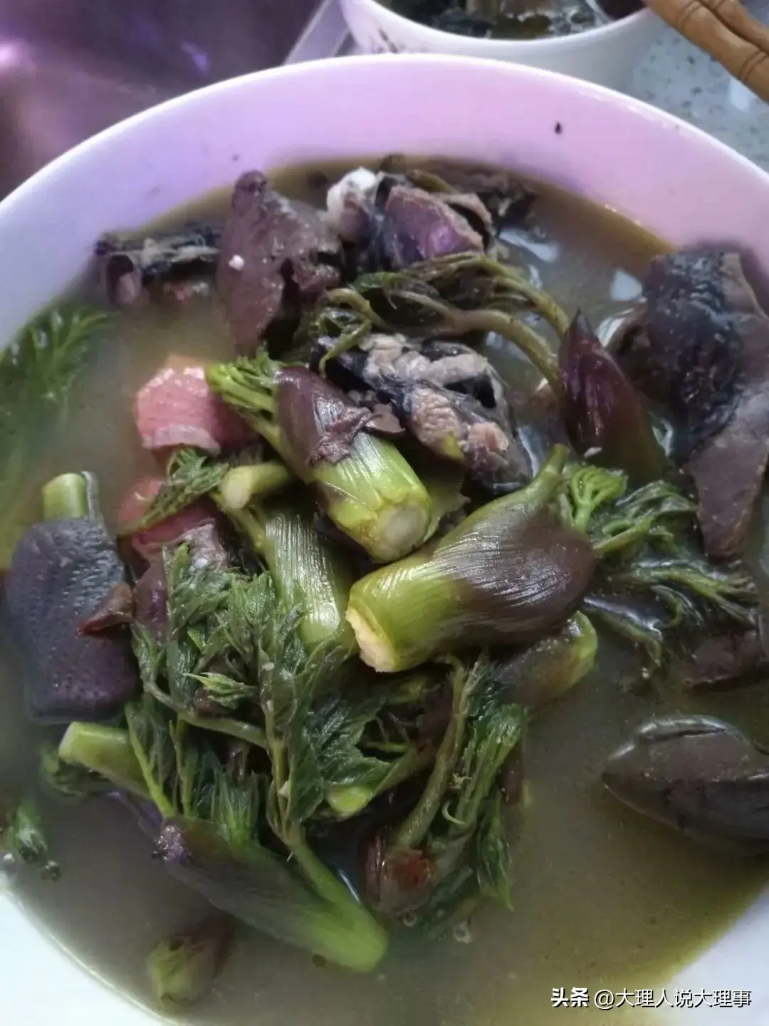 乌骨鸡产品_致富经乌骨鸡养殖视频_致富经乌骨鸡