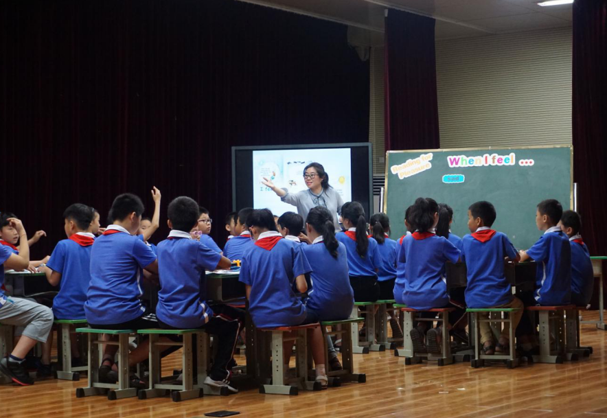 2023“齐鲁最美教师”——青岛洮南路小学 王璐瑶