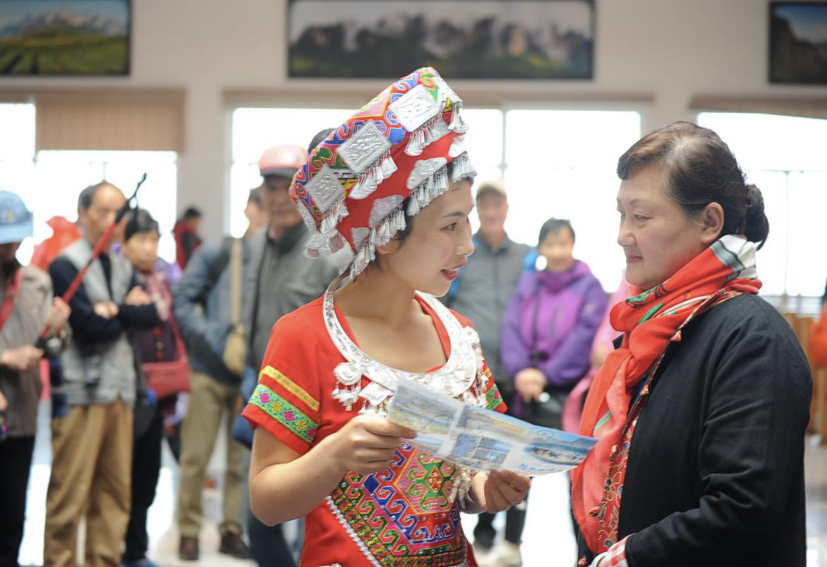 抖音上的旅游博主靠什么赚钱_抖音知名旅游博主排行榜_抖音旅游优质博主经验