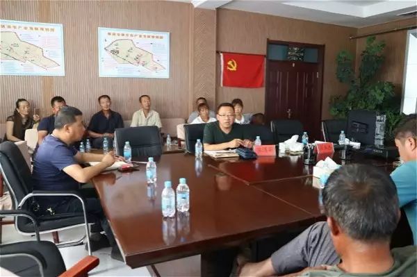 东北养鹅前景如何_东北养鹅基地_东北肉鹅养殖技术