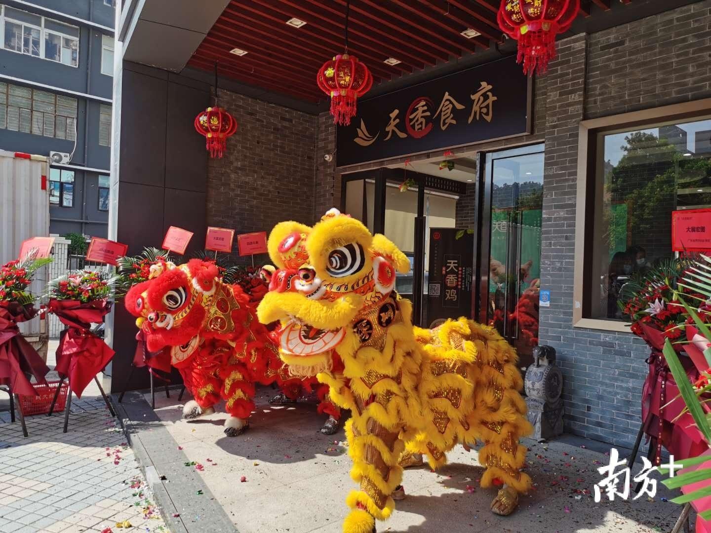 致富养殖好项目大全_深圳生物养殖致富_致富养殖业