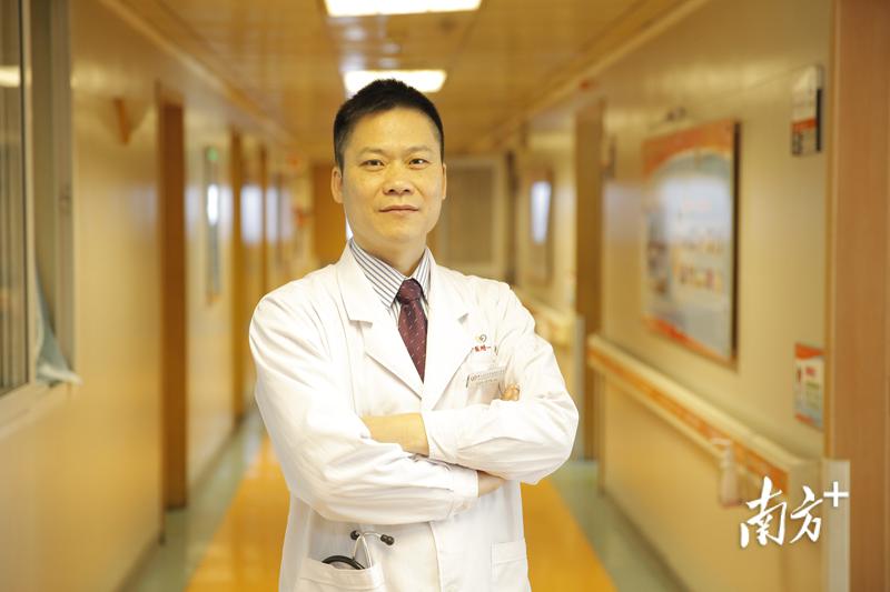 致富经养殖毒蛇视频_毒蛇养殖什么致富_致富毒蛇养殖视频