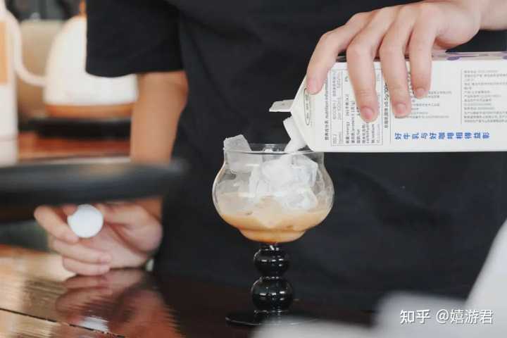 板栗烧鸡板栗苦_致富经板栗姐_糖炒板栗的做法糖炒板栗的家