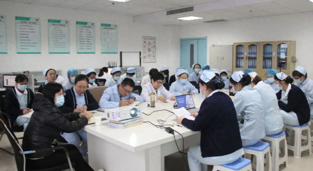 优质护理经验交流发言稿_优质护理经验交流会会议记录_优质护理经验交流ppt