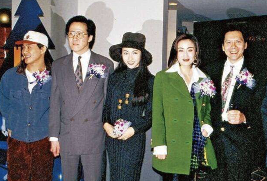 致富经为女友卖货500_致富经为了女友创业_致富女能手