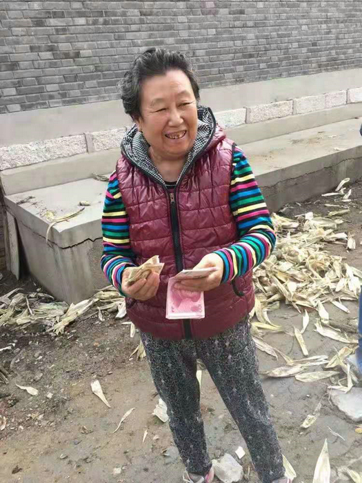 养殖蚯蚓国家有扶持吗_养殖蚯蚓补贴找哪个部门_残疾人养殖蚯蚓致富项目