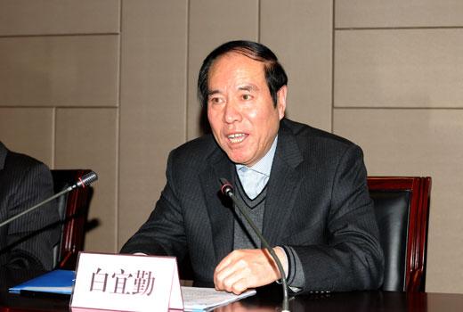 致富经养牛挣8000万_致富经牛养殖视频_养殖秦川牛致富