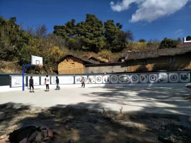 金加山文化活动广场是群众最爱去的地方