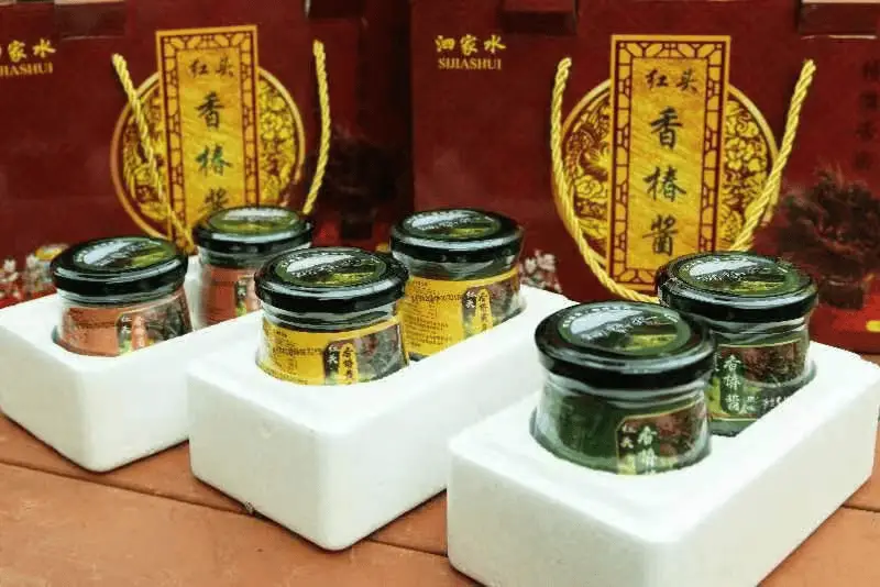 种香椿致富_研制香椿芽_香椿芽致富经
