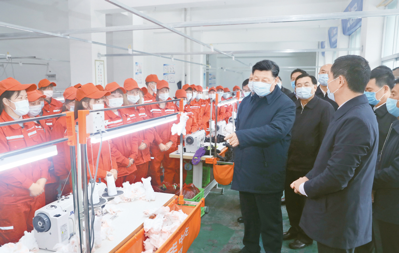 脱贫致富是什么生肖_脱贫致富养殖忙是什么生肖_脱贫致富下一句