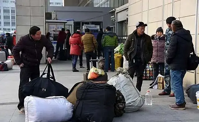 唐忠华养兔致富经_唐忠华致富经_唐忠华致富经