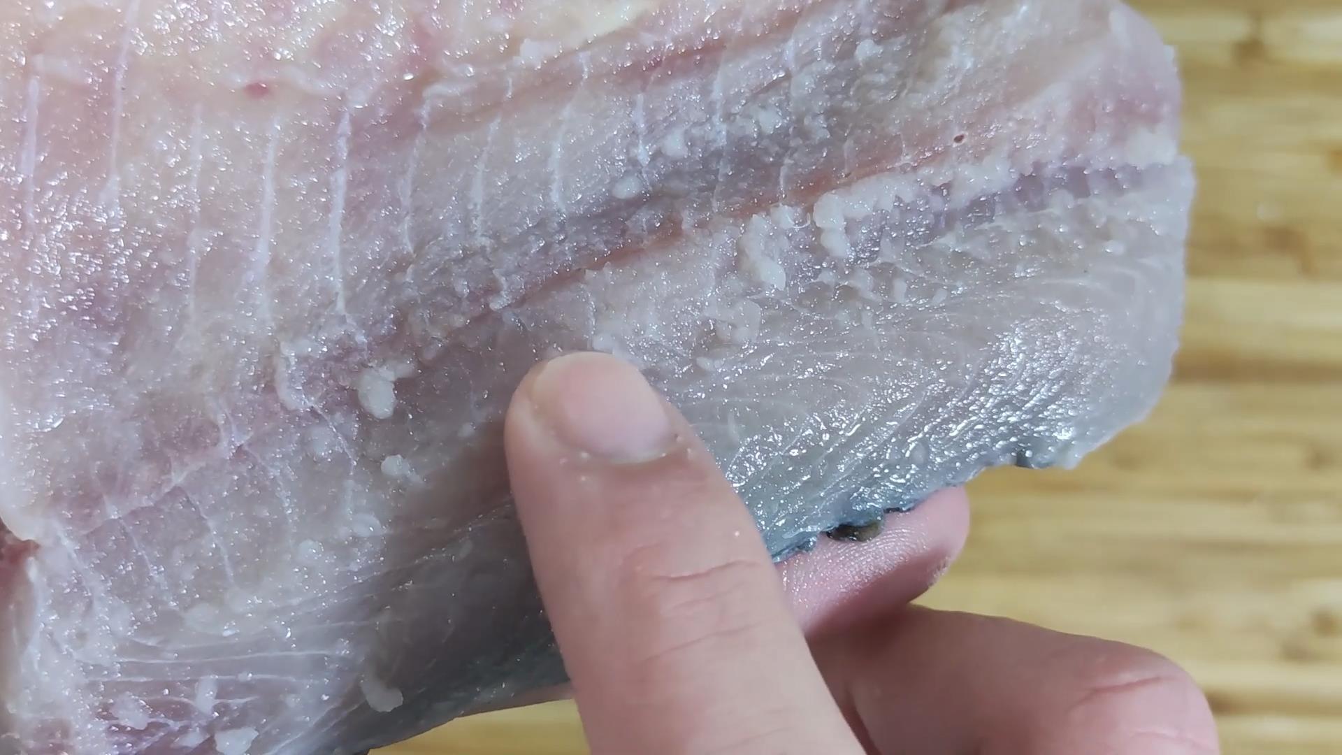鲫鱼养殖技术视频_鲫鱼养殖视频致富经_视频养殖鲫鱼技术大全