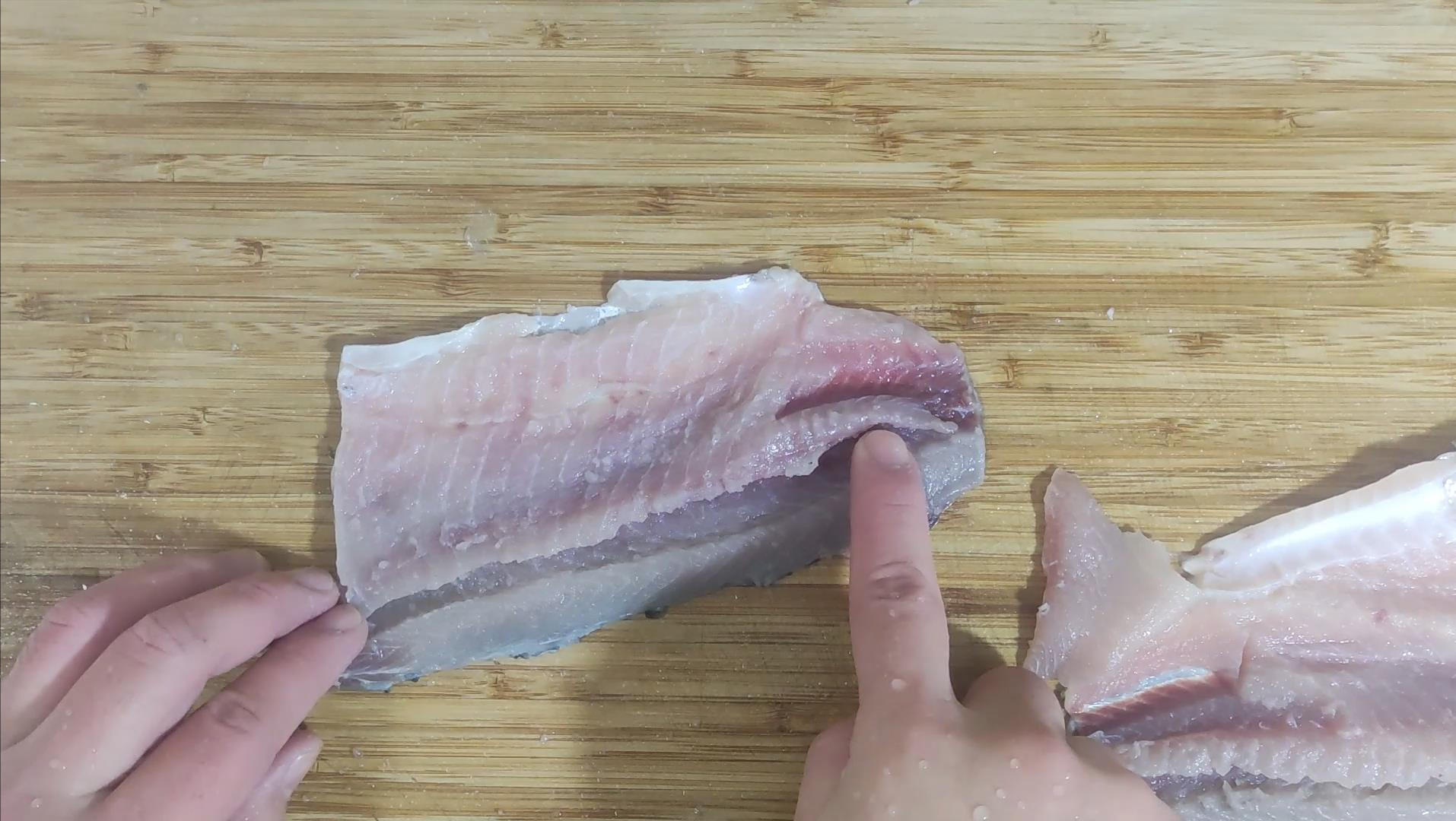 视频养殖鲫鱼技术大全_鲫鱼养殖视频致富经_鲫鱼养殖技术视频