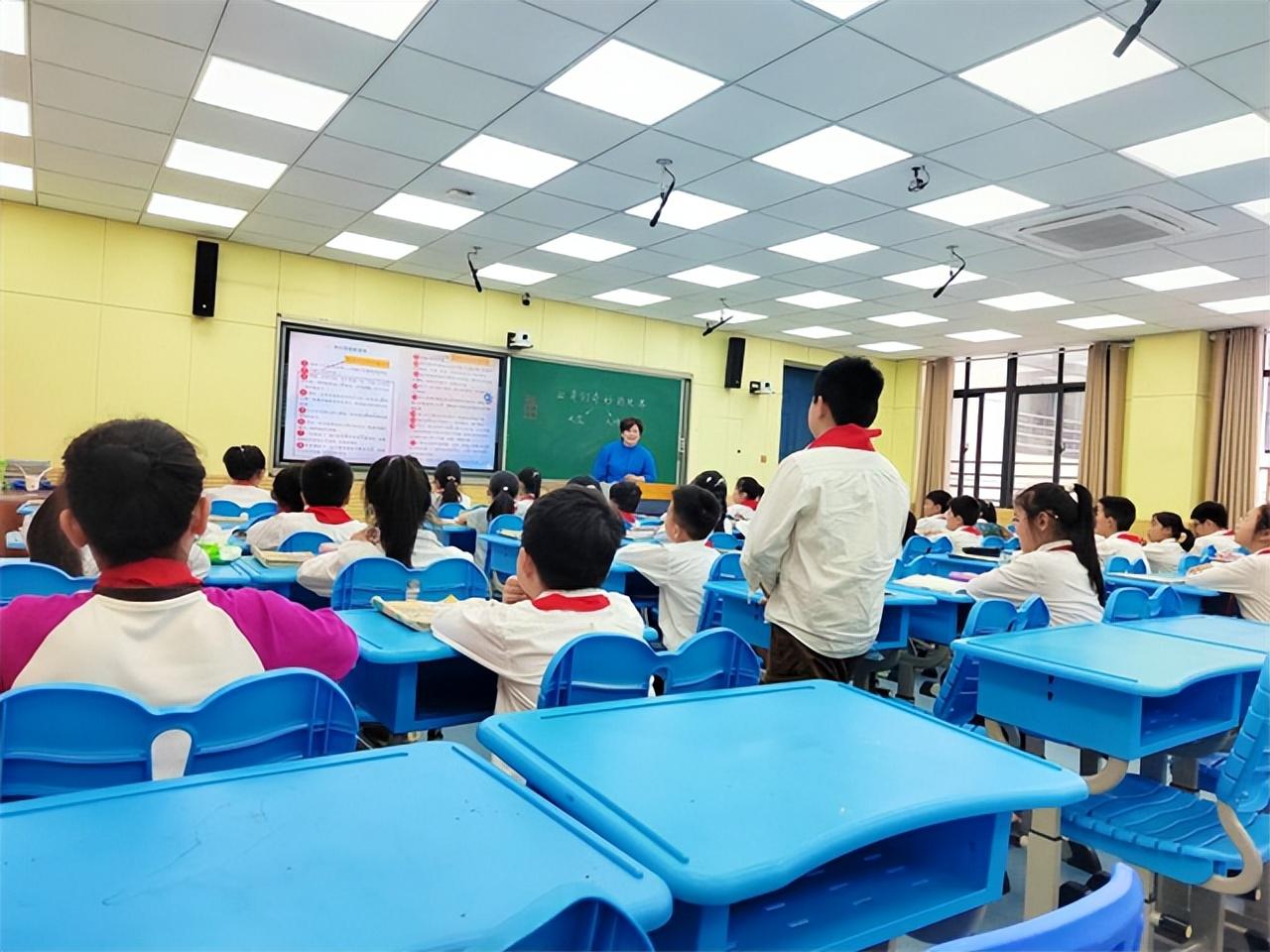 优质课经验分享稿_优质课交流发言材料_优质课总结发言稿
