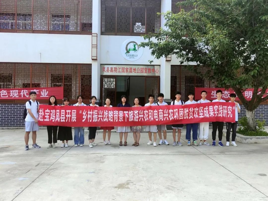 养殖麝香赚钱吗_致富经养麝香鼠_养殖麝香致富故事