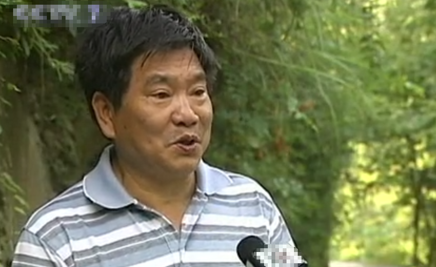 养黑鸡致富经_致富经养鸡技术视频_致富经养黑鸡
