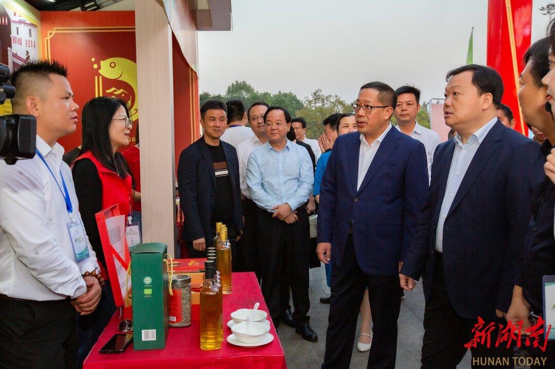 湖南日报丨带笑问客何为来，衡东土菜分外香——写在衡东县第六届土菜文化旅游节举办之际(上篇)
