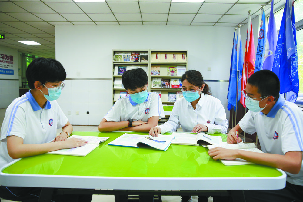 高中优秀学生经验分享_高中学校经验分享_优质高中学习经验