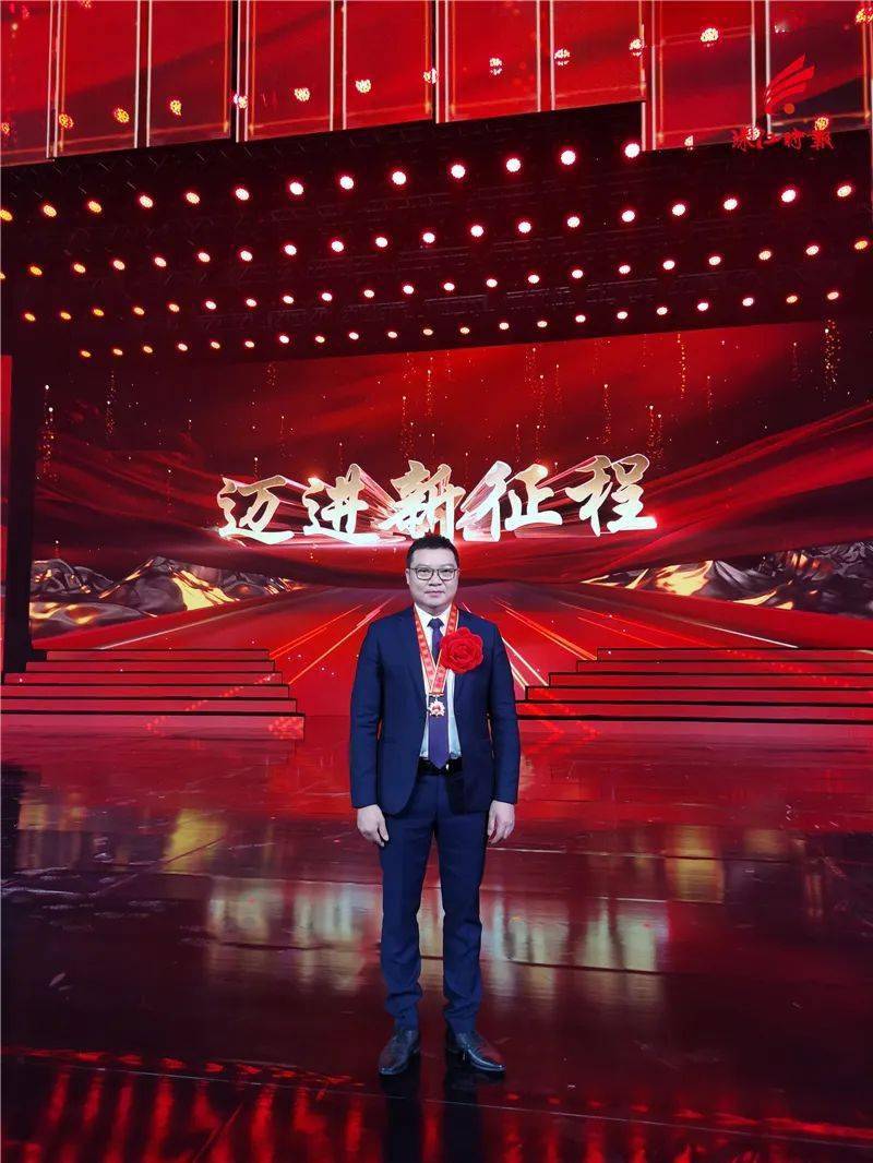 带动养殖户致富劳模事迹_农村养殖致富带头人的事迹_养殖业致富带头人主要事迹