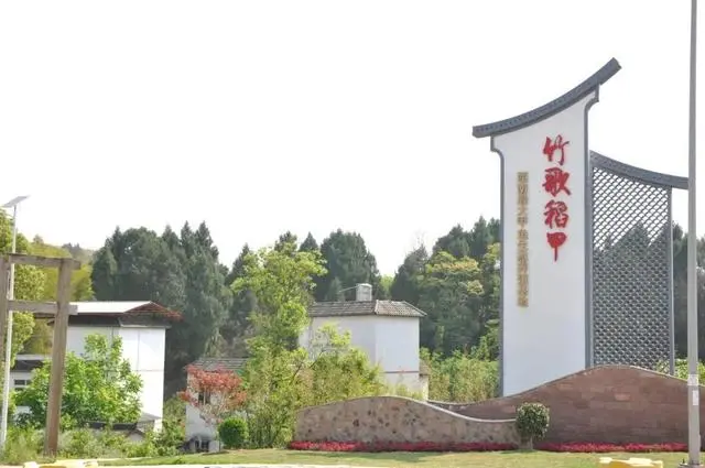 致富养殖业_100平米养殖致富项目_致富网农村项目养殖业