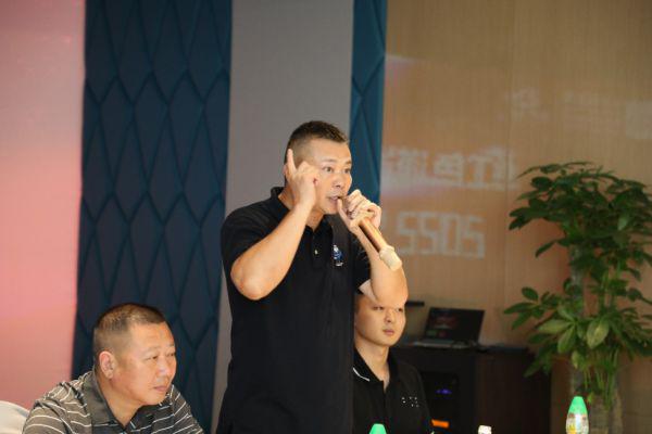 养殖牛蛙致富视频_视频致富养殖牛蛙在线观看_视频致富养殖牛蛙是真的吗