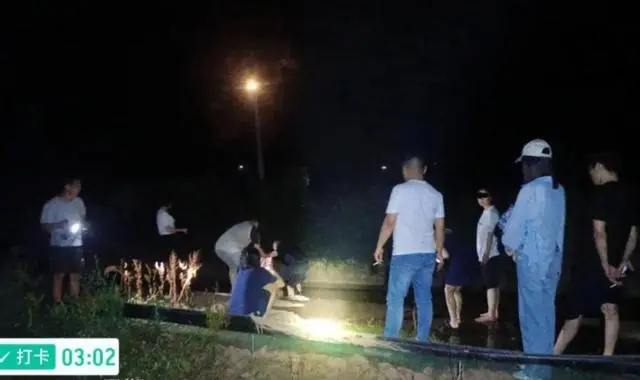小龙虾致富路_致富经小龙虾养殖视频播放_致富经刘小龙龙虾