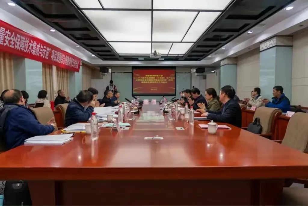 大龙虾养殖技术_龙虾养殖技术大全图片_龙虾养殖技术大全视频教程