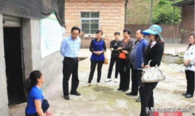 致富经潘远香是哪一期_致富经潘远香养牛视频_潘雷田远潘抗日