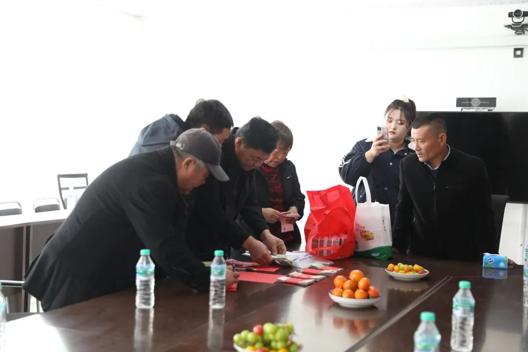 养殖致富之路_养殖致富经_养殖致富路越走越宽