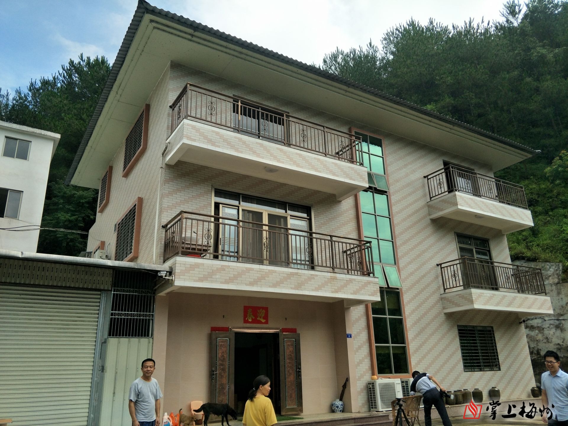 这里有深山佳酿！他，返乡当起酿酒师，致富路上酒香四溢