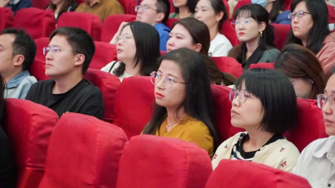 优质课老师经验分享稿_优质课个人经验材料写什么_优质课总结发言稿