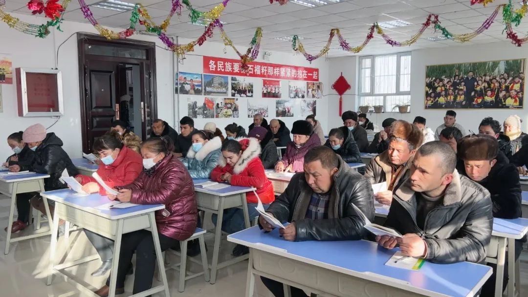 怎样学好肉鸽养殖技术_养殖肉鸽的前景如何_肉鸽养殖肉鸽养殖