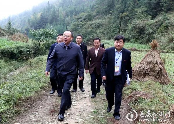 夜宿农家话脱贫 娄底市长“三走访”调研脱贫攻坚工作小记