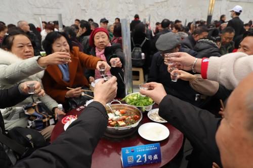 致富经肉羊养殖视频_致富经养羊视频全集_致富经羊肉汤视频全集