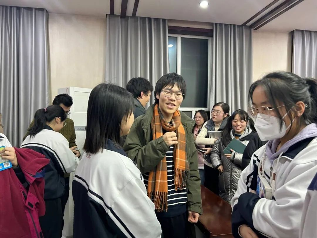 高中经验交流发言稿_高中学生经验分享发言稿_优质高中学习经验