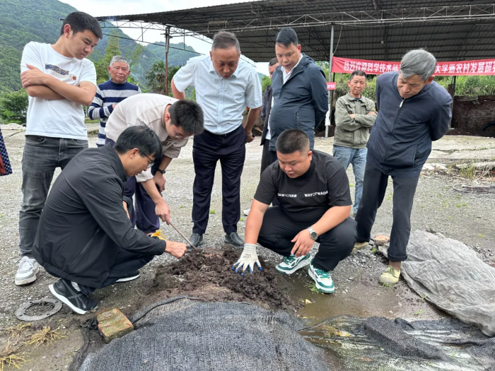 湄潭鱼泉街道仙谷山村：蚯蚓养殖“钻”出致富路